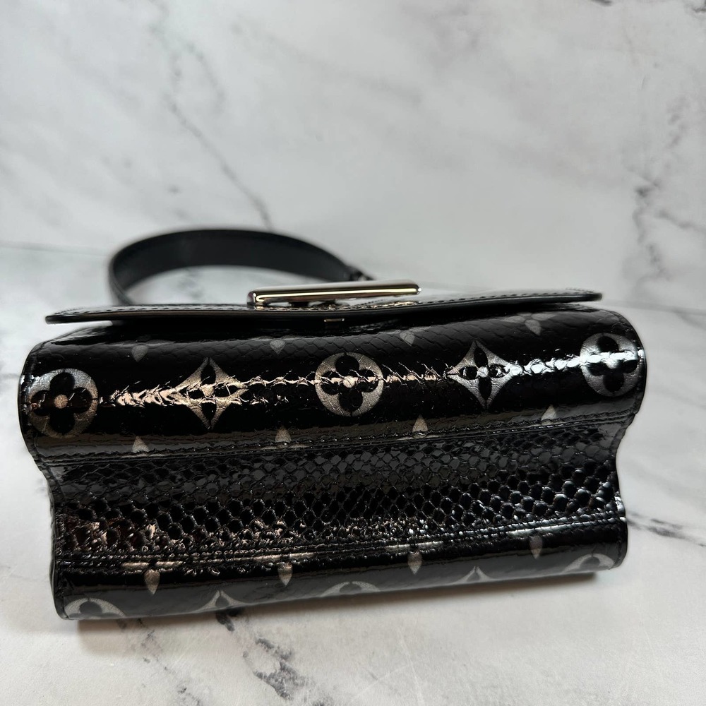 Louis Vuitton Python Twist Monogram Snakeskin Crossbody Bag PM Black/Silver LV - Picture 10 of 15